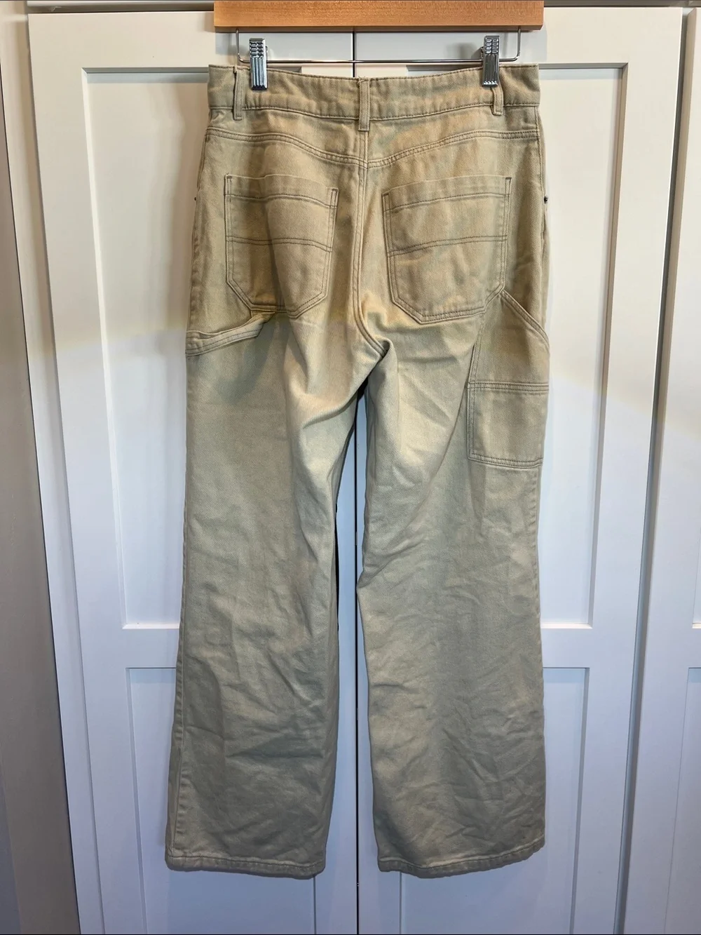 H&M Beige Wide Leg Carpenter Pants Size 6 Inseam 29”